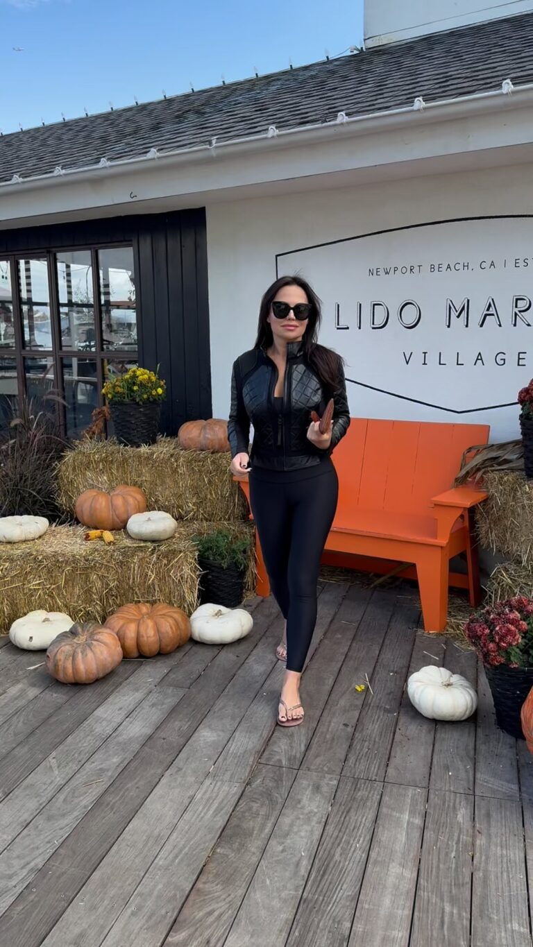 Instagram post from sunshoreluxuryhomes. This post is in position 5.